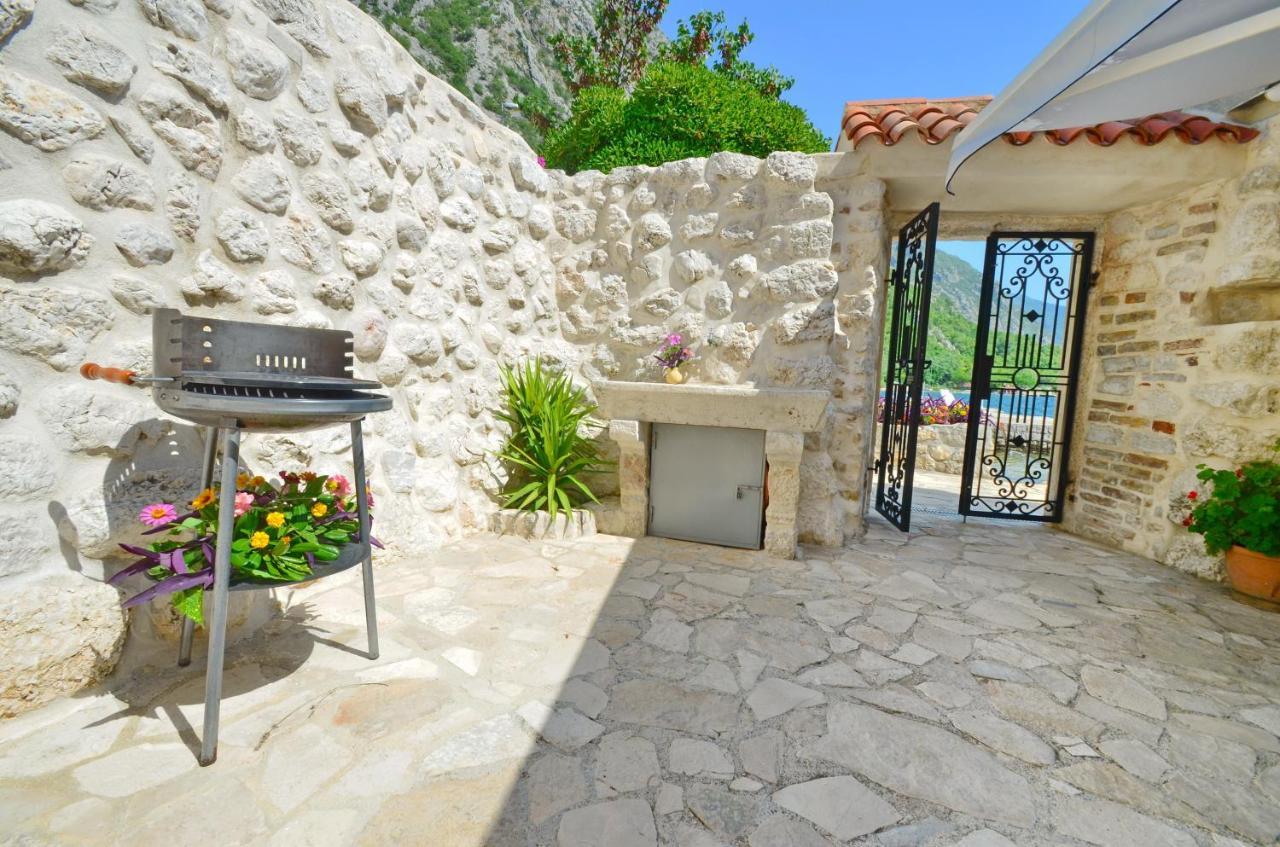 Tau Mir I Dobro Apartamento Kotor Exterior foto